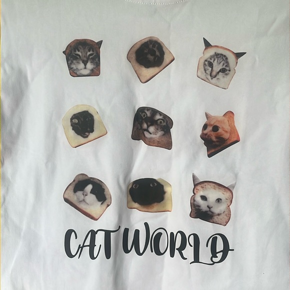 Cat World White T-Shirt - Picture 2 of 4
